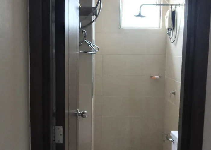 Staycation In Slp Bangkal Makati *